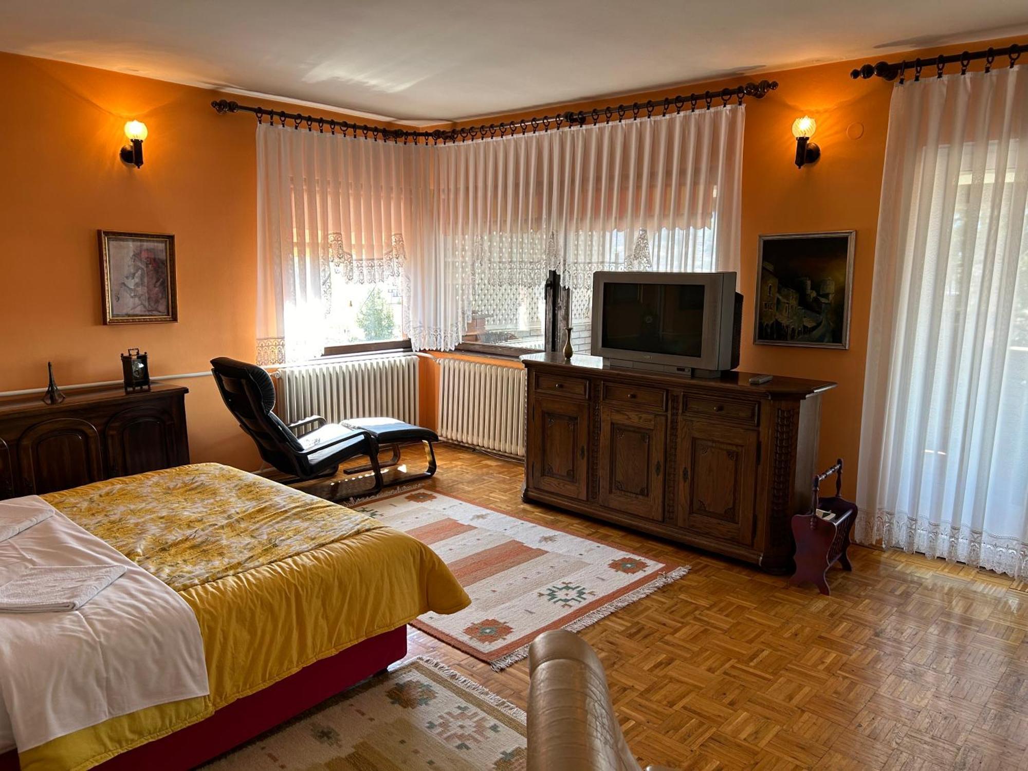 Hondo Rooms & Apartments Szarajevó Kültér fotó