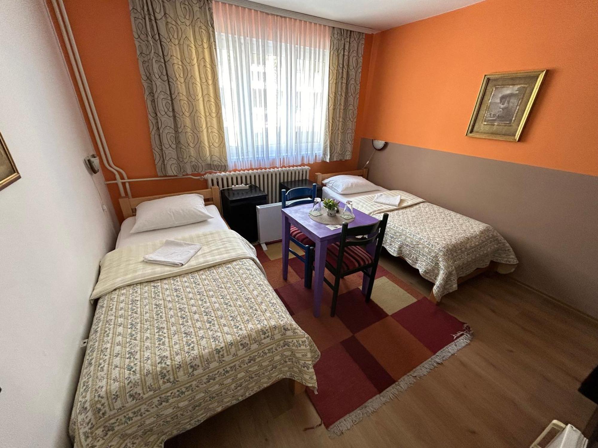 Hondo Rooms & Apartments Szarajevó Kültér fotó