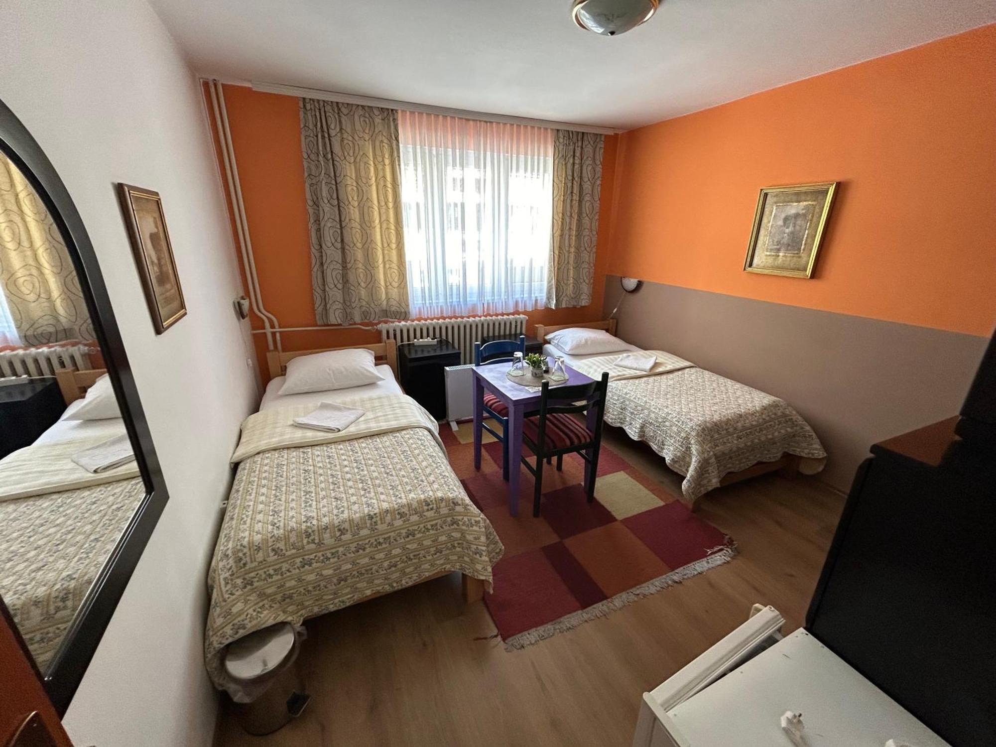 Hondo Rooms & Apartments Szarajevó Kültér fotó